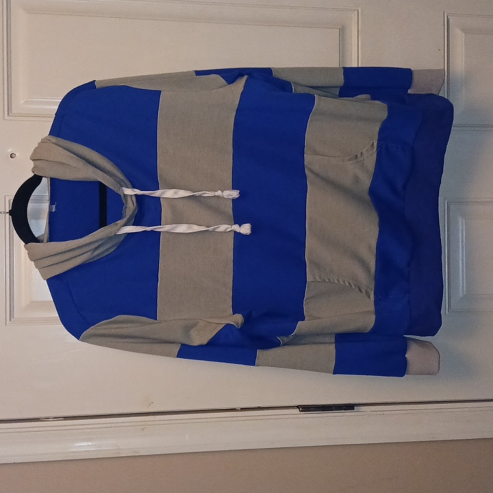 Women's striped hoodie